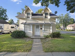 Foreclosed Home - 604 E MAPLE AVE, 49221