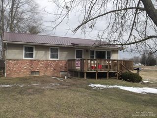 Foreclosed Home - 4022 EDGEVALE DR, 49232
