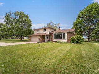 Foreclosed Home - 1586 WOLF LAKE RD, 49240