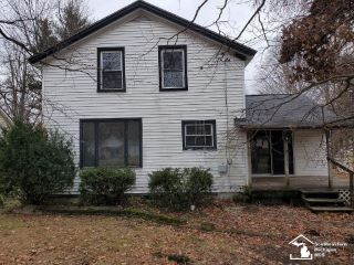 Foreclosed Home - 425 CENTRE ST, 49256