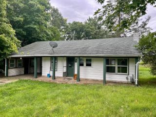 Foreclosed Home - 11215 W MICHIGAN AVE, 49269