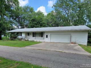 Foreclosed Home - 211 MINERAL SPRINGS ST, 49285
