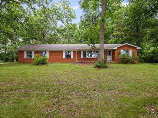 Foreclosed Home - 1290 W RUSSELL RD, 49286