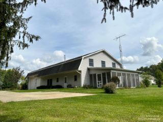 Foreclosed Home - 4255 ALLEN RD, 49286