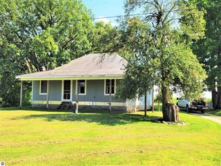 Foreclosed Home - 1615 JEFFERSON RD, 49310