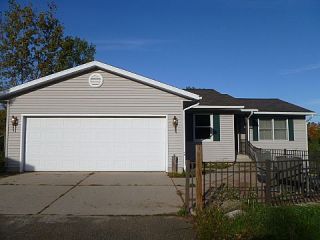 Foreclosed Home - 13865 MYERS LAKE AVE NE, 49319