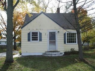 Foreclosed Home - 5806 LAKE MICHIGAN DR, 49401