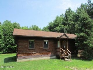 Foreclosed Home - 3600 S Carr Rd, 49415