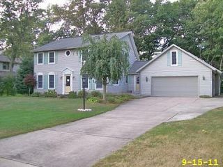 Foreclosed Home - 15245 MEADOWWOOD DR, 49417