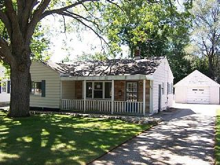 Foreclosed Home - 3367 VERMONT AVE SW, 49418