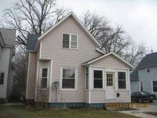 Foreclosed Home - 131 W 14TH ST, 49423