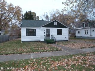 Foreclosed Home - 746 E Isabella Ave, 49442