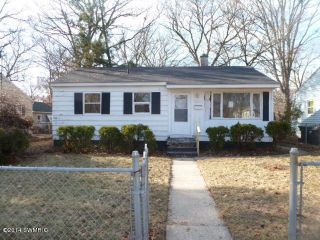 Foreclosed Home - 2223 Valley St, 49444