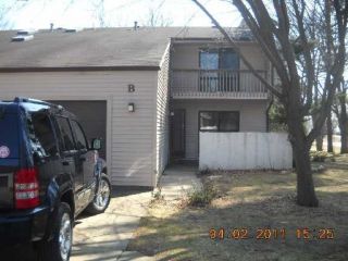 Foreclosed Home - PARKWOOD CONDOS, 49456