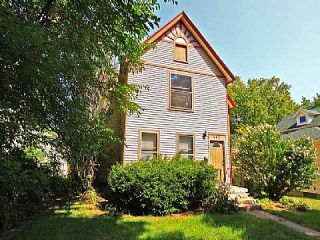 Foreclosed Home - 643 HAWTHORNE ST NE, 49503