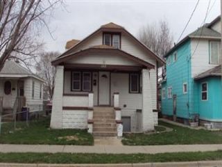 Foreclosed Home - 1517 ALPINE AVE NW, 49504