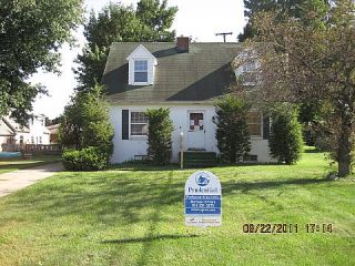 Foreclosed Home - 2110 TREMONT BLVD NW, 49504