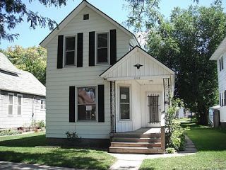 Foreclosed Home - 1104 FREMONT AVE NW, 49504