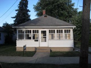 Foreclosed Home - 834 LINCOLN AVE NW, 49504