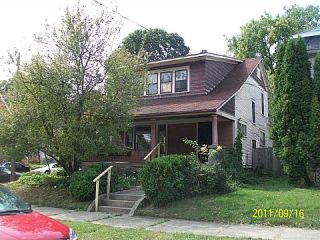 Foreclosed Home - 235 VALLEY AVE NW, 49504