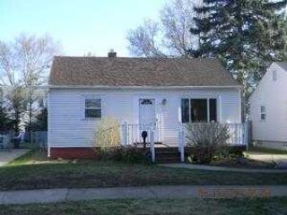 Foreclosed Home - 933 CALIFORNIA ST NW, 49504