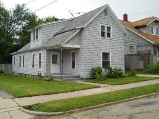 Foreclosed Home - 1323 EMERALD AVE NE, 49505