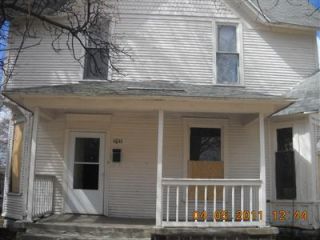 Foreclosed Home - 1011 SHELDON AVE SE, 49507