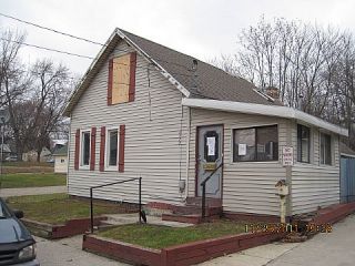 Foreclosed Home - 2110 SAINT CHARLES AVE SW, 49507