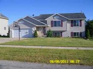 Foreclosed Home - 1331 RYE GRASS DR SE, 49508