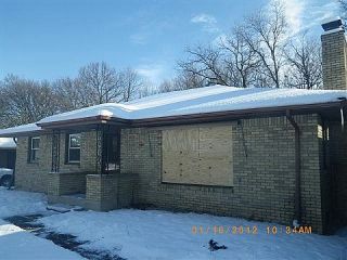 Foreclosed Home - 2952 CHAMBERLAIN AVE SE, 49508