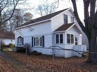 Foreclosed Home - 2600 WOODWARD AVE SW, 49509