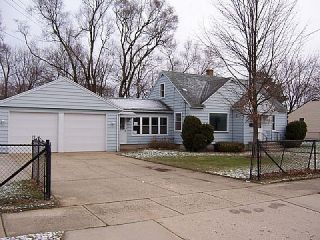 Foreclosed Home - 2900 HIGHGATE AVE SW, 49509