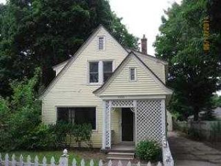 Foreclosed Home - 3263 COLLEGE AVE NE, 49525