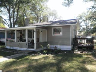 Foreclosed Home - 608 E BROAD ST, 49615