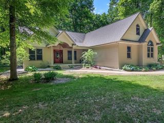 Foreclosed Home - 16275 ALETHA RD, 49643