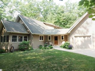 Foreclosed Home - 8207 LITTLE LAKE DR, 49644