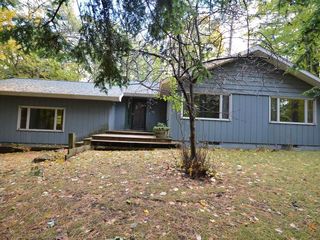 Foreclosed Home - 210 CHERRY ST, 49654