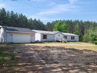 Foreclosed Home - 1028 SNOWFLAKE TRL, 49659