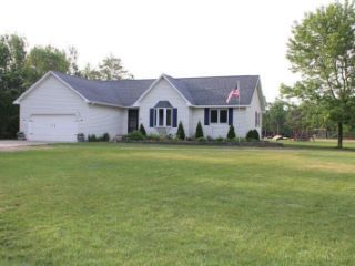 Foreclosed Home - 3595 TWIN LAKE RD NE, 49659