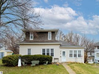 Foreclosed Home - 10 MAGILL ST, 49660