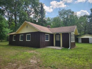 Foreclosed Home - 2471 3 MILE RD, 49679