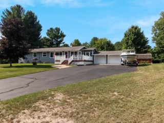Foreclosed Home - 9250 N LONG LAKE RD, 49685