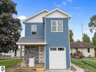 Foreclosed Home - 736 BARLOW ST, 49686