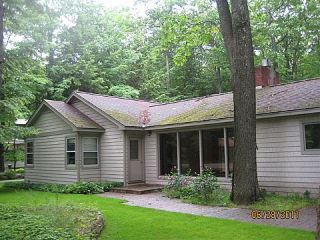 Foreclosed Home - 7559 S LAKE SHORE DR, 49740