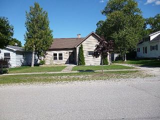 Foreclosed Home - 460 S 7TH ST, 49779