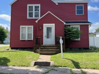 Foreclosed Home - 601 W B ST, 49801