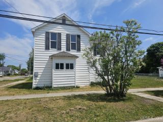 Foreclosed Home - 601 RANGE ST, 49854