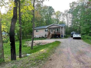 Foreclosed Home - 131 MIDWAY DR, 49866