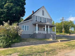 Foreclosed Home - 402 BLUFF ST, 49866