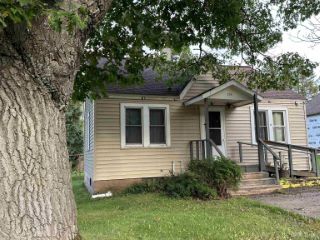 Foreclosed Home - 203 N BEECHER ST, 49911
